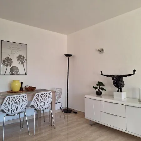 Magnificent 2p With Terrace And Stunning Sea View