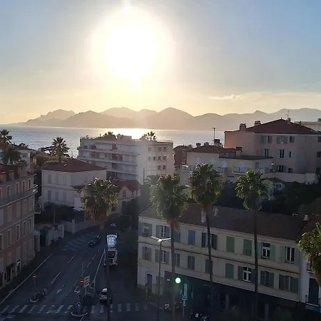Magnificent 2p With Terrace And Stunning Sea View Апартаменты